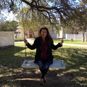 Meet your Posher, Angie